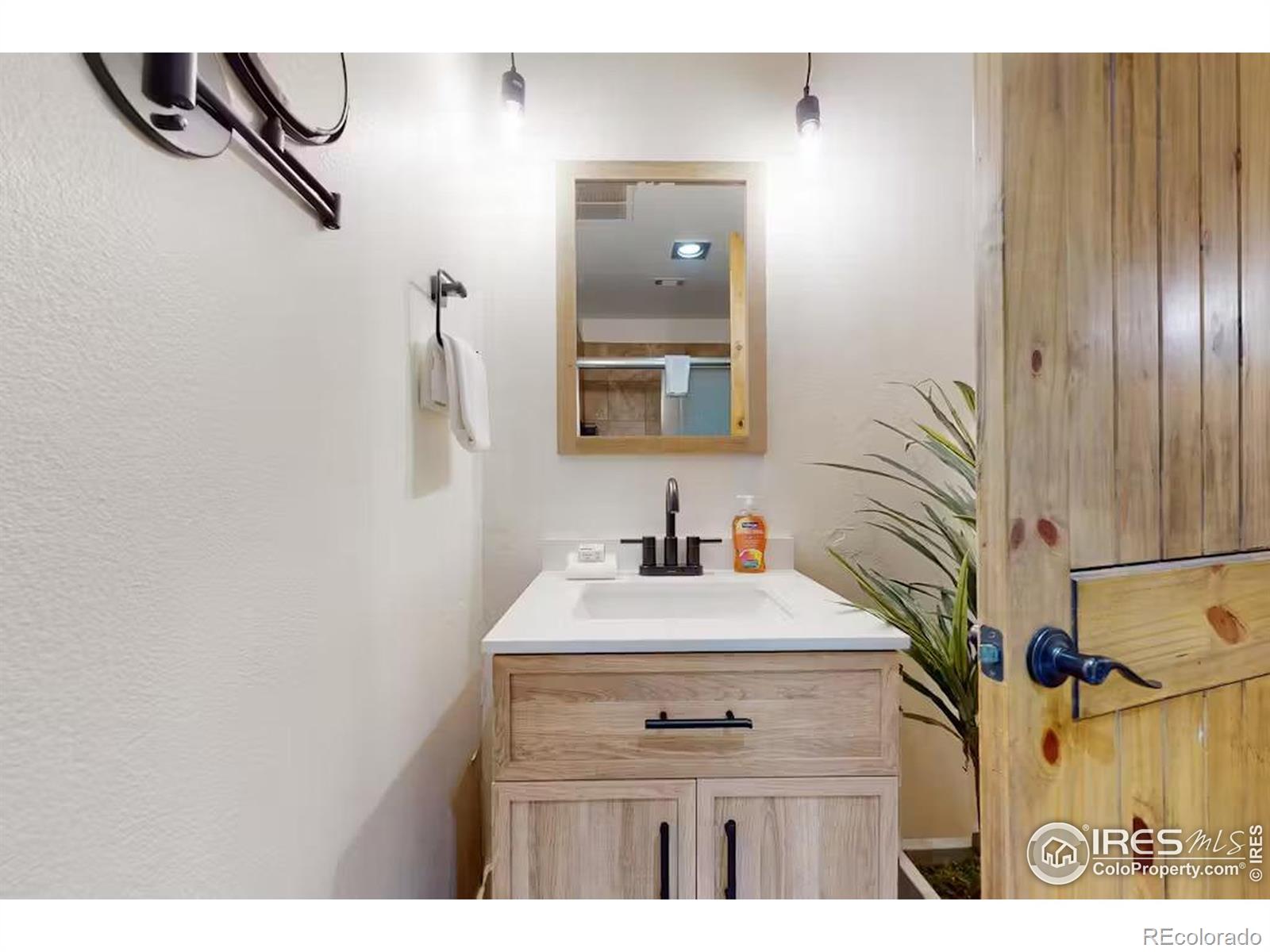 56 Uneva Place Unit: 105