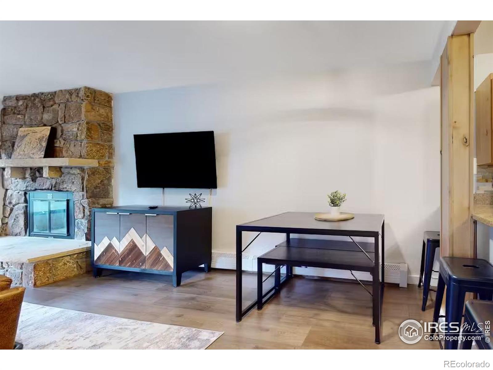 56 Uneva Place Unit: 105