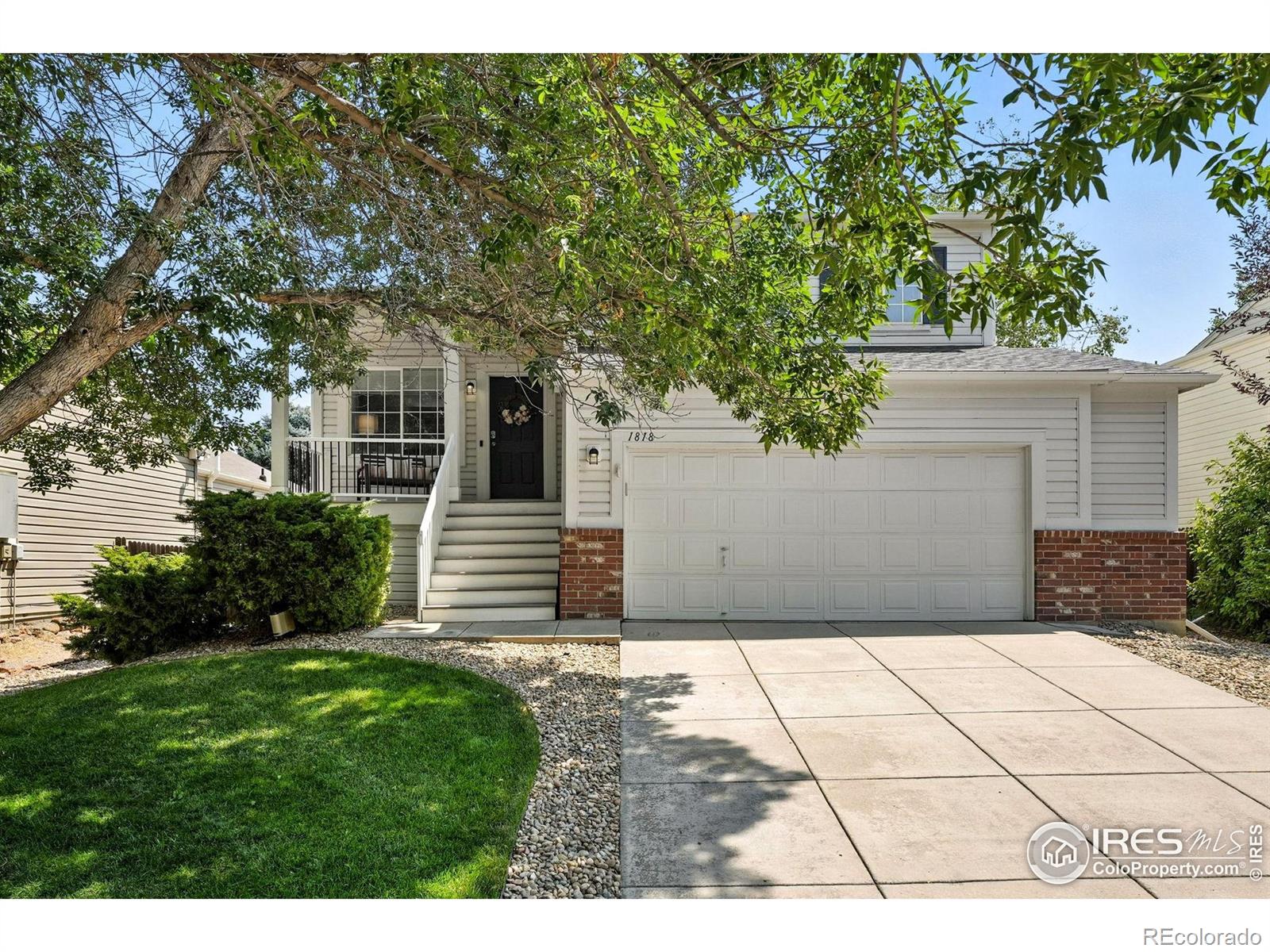 1818 Clover Creek Drive