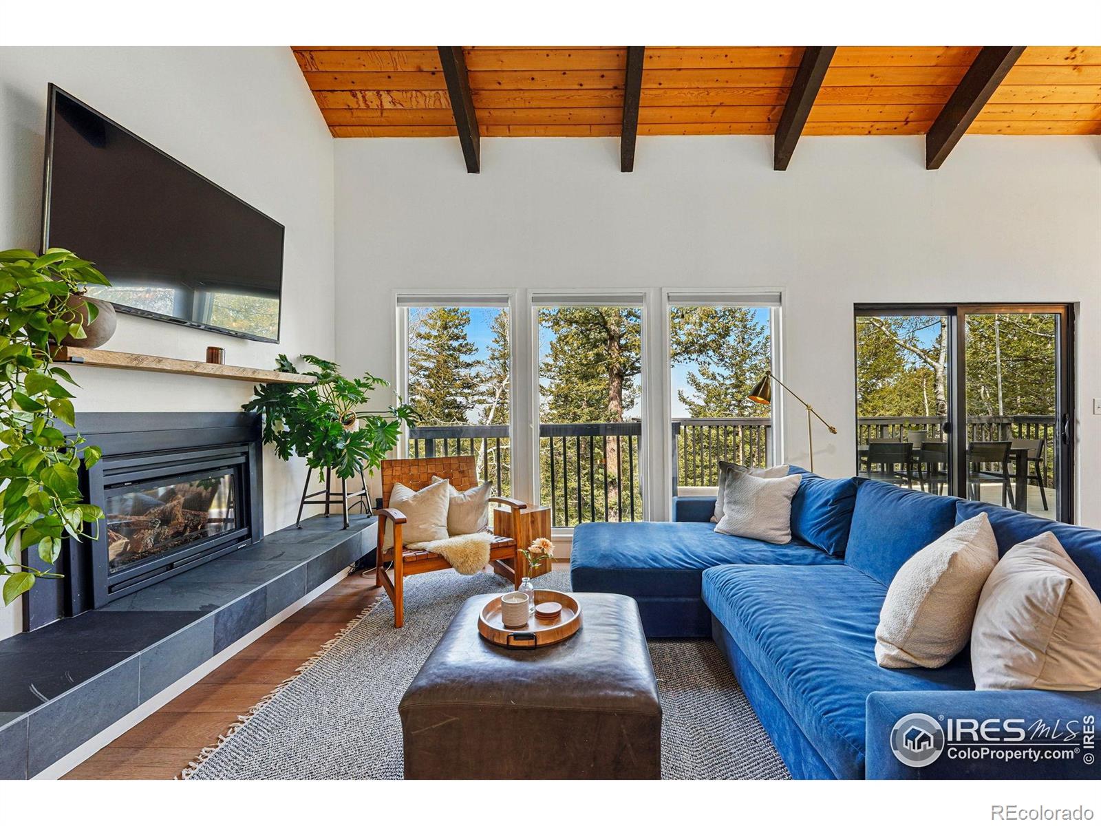 1750 Deer Trail Road