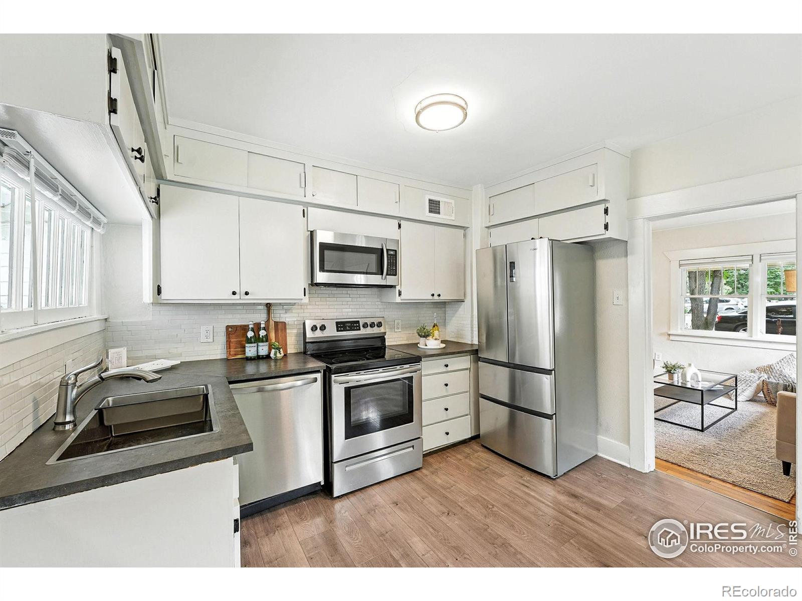 2205 Walnut Street
