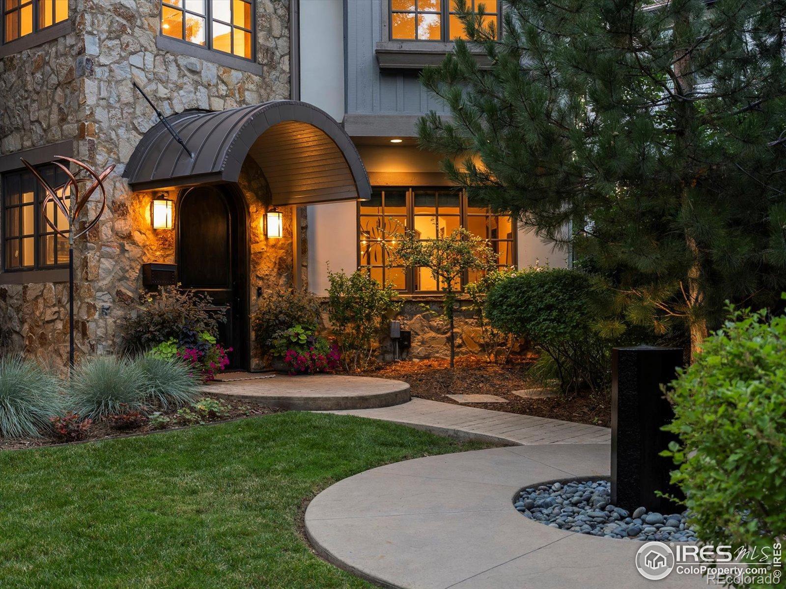 2475 S Columbine Street