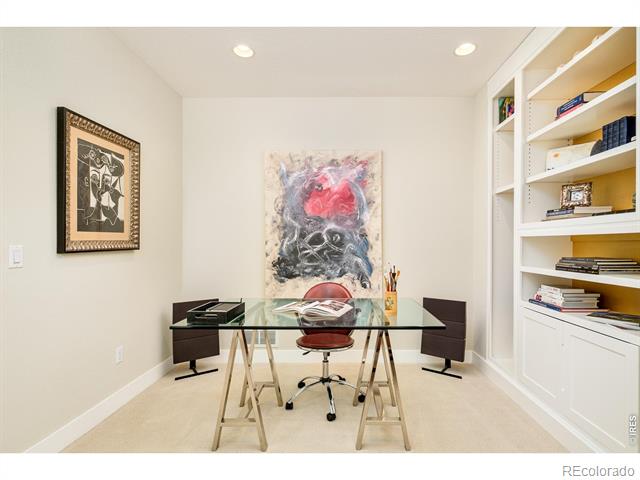 9138 E 35th Place