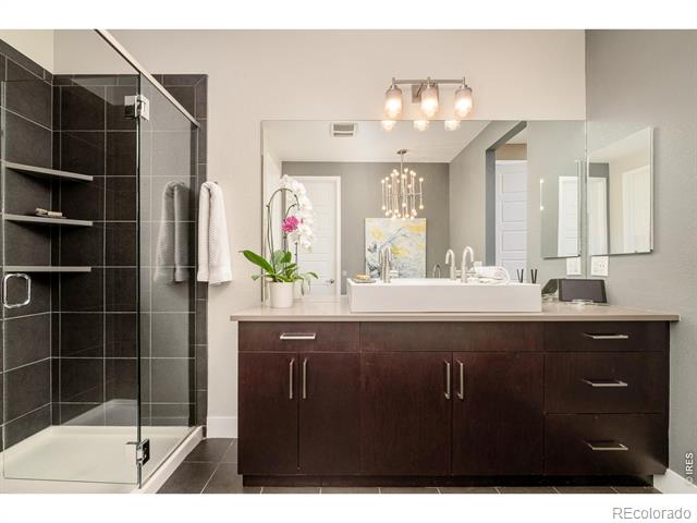 9138 E 35th Place