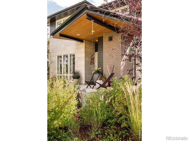 9138 E 35th Place