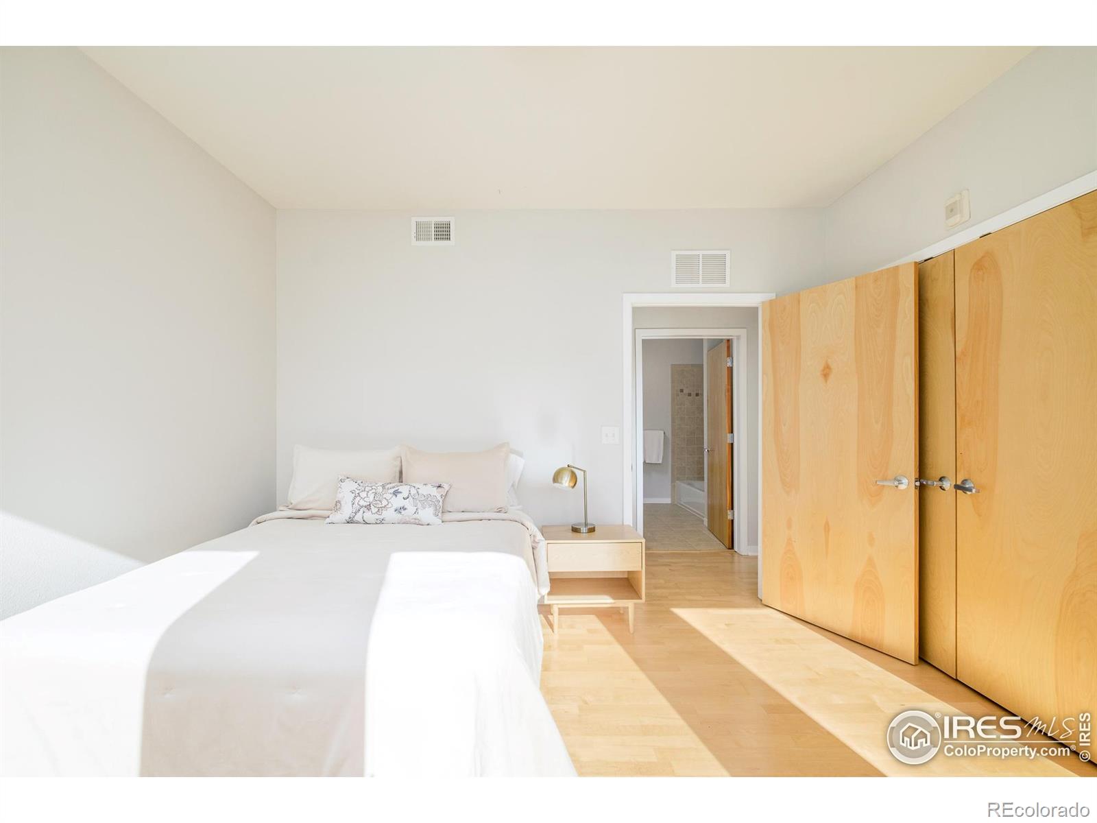 4650 Holiday Drive Unit: 301