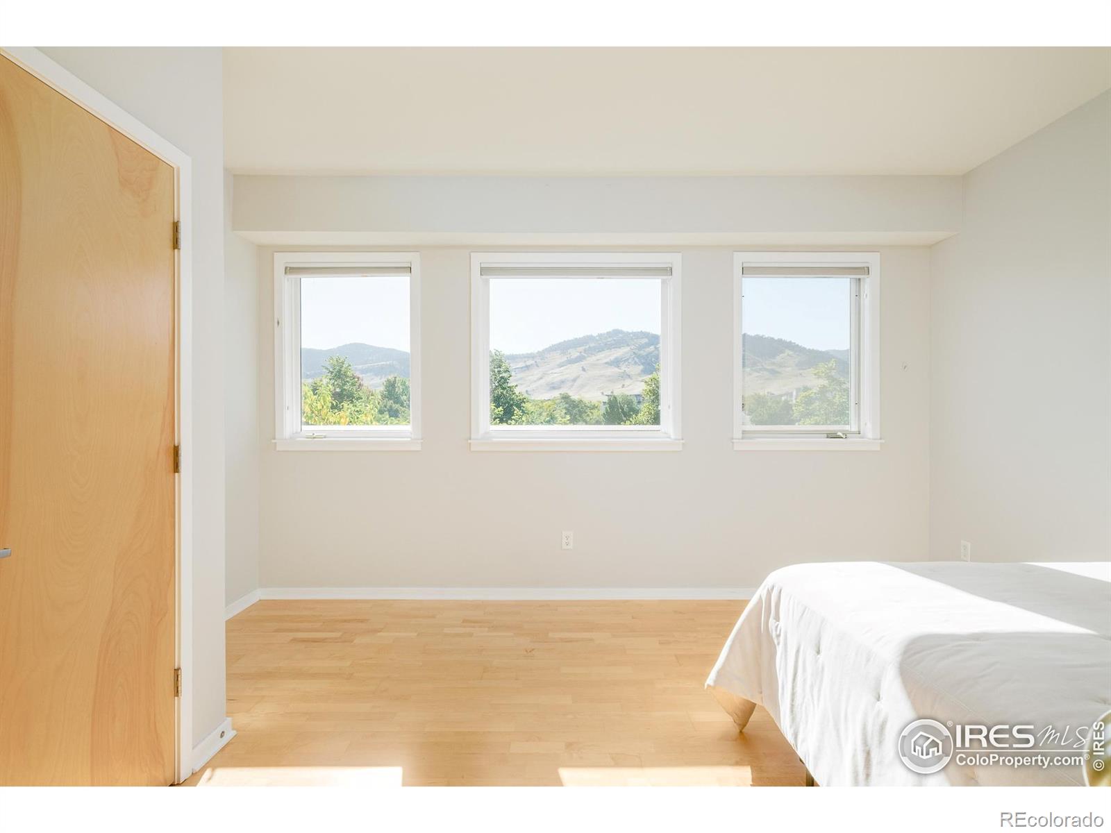 4650 Holiday Drive Unit: 301