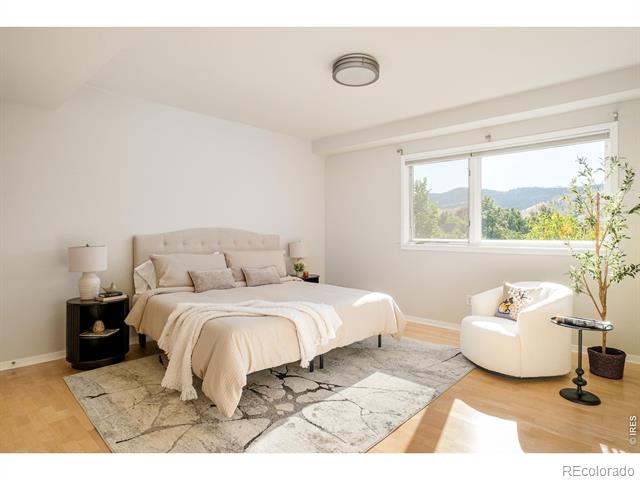 4650 Holiday Drive Unit: 301