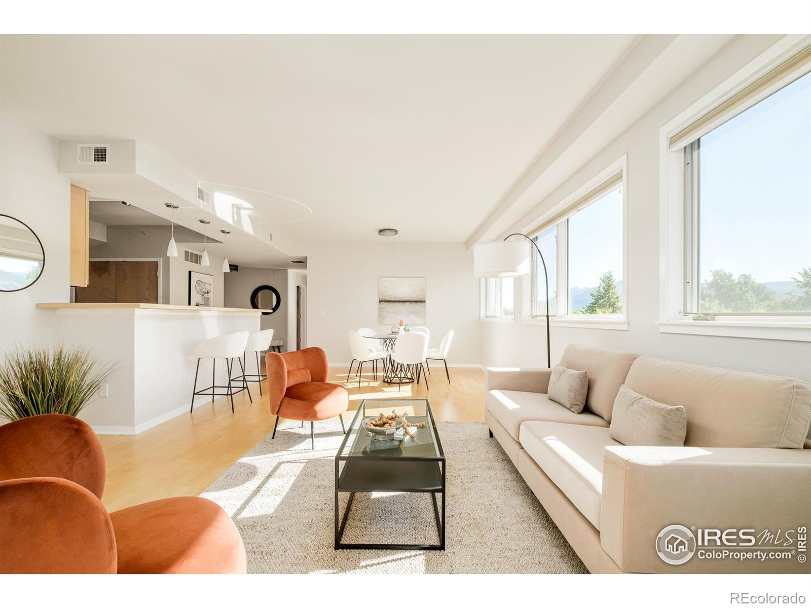 4650 Holiday Drive Unit: 301