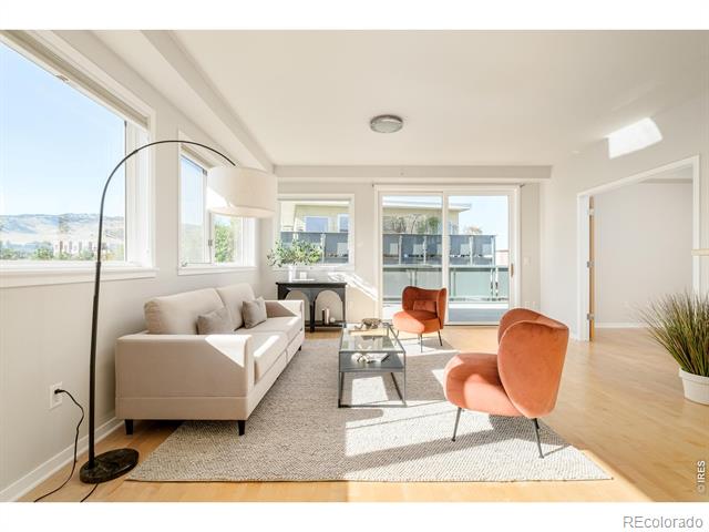 4650 Holiday Drive Unit: 301