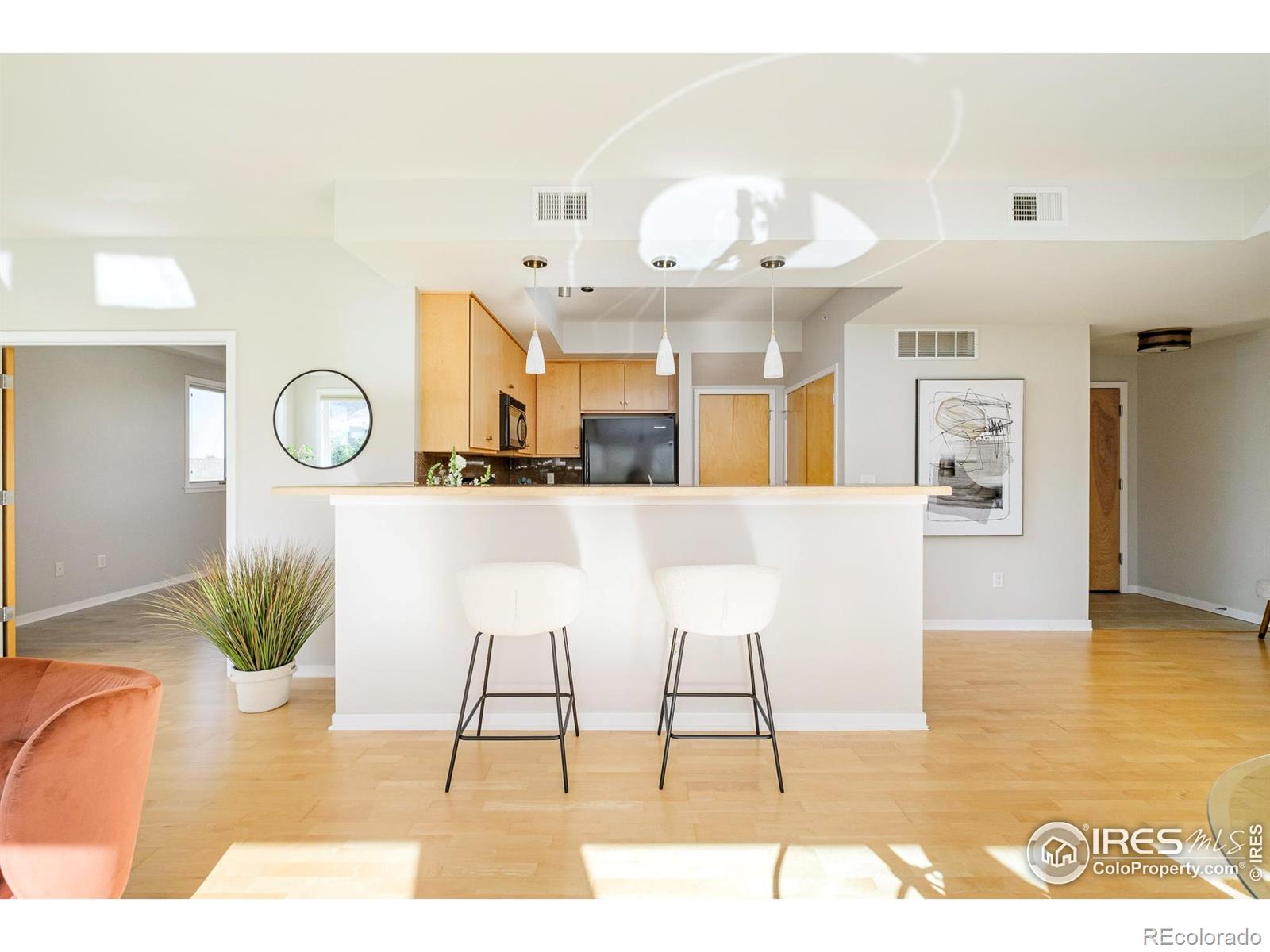 4650 Holiday Drive Unit: 301