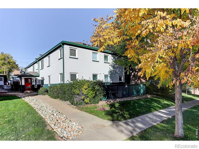 961 16th Street Unit: 2