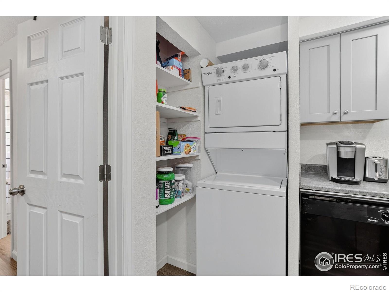 961 16th Street Unit: 2