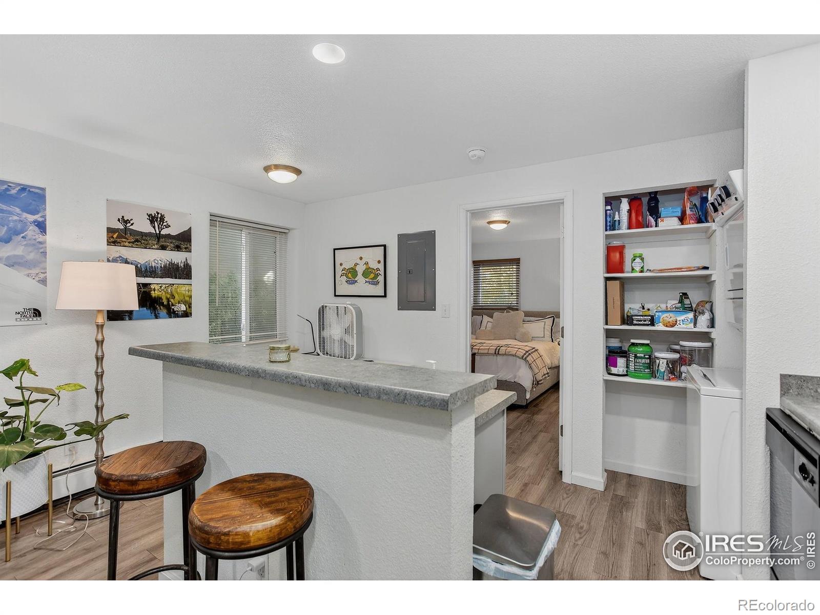 961 16th Street Unit: 2