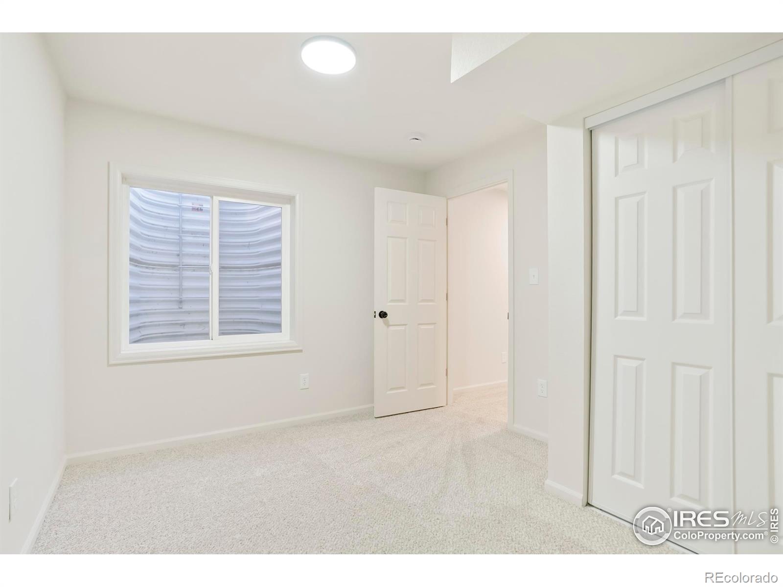 5619 Blue Mountain Circle