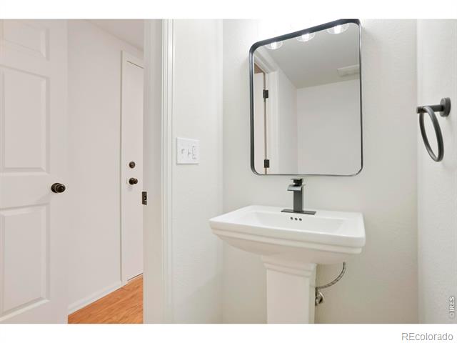5619 Blue Mountain Circle