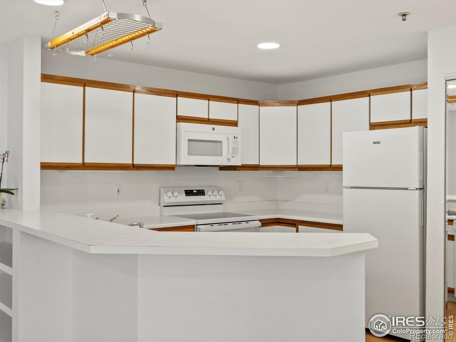 33 S Boulder Circle Unit: 316
