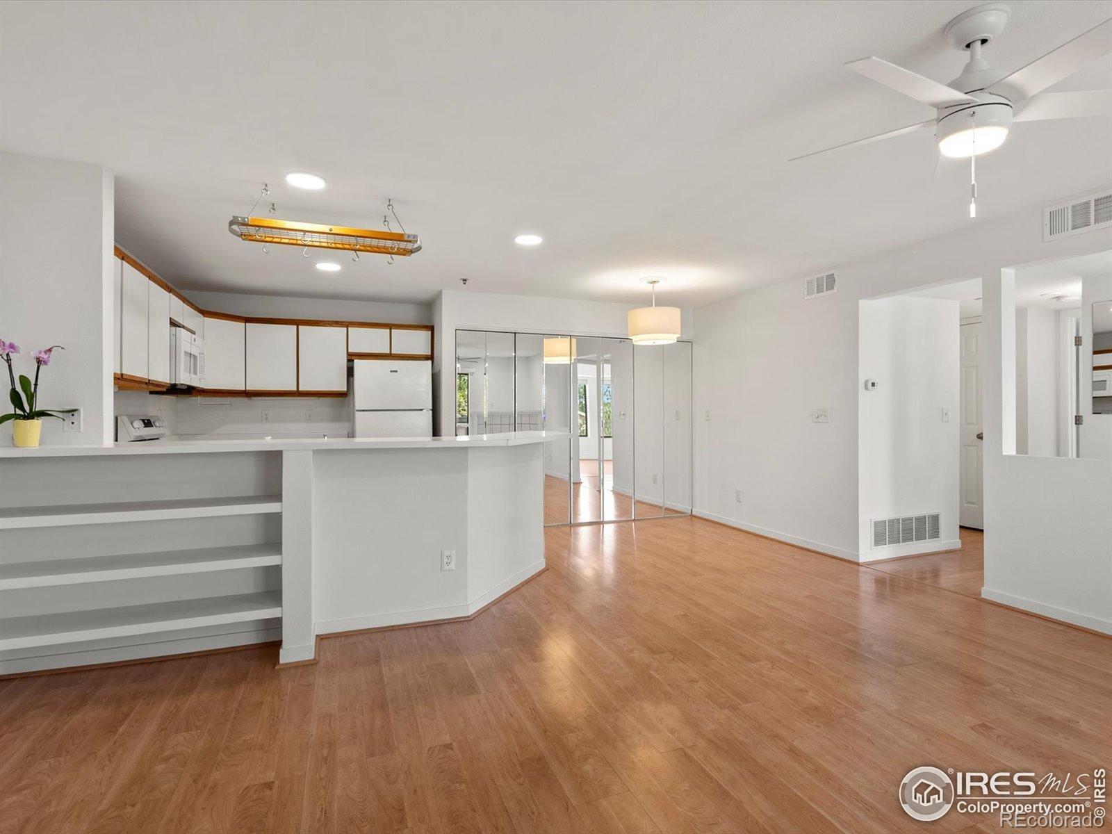 33 S Boulder Circle Unit: 316