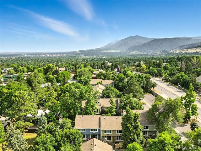 3850 Broadway Street Unit: 24
