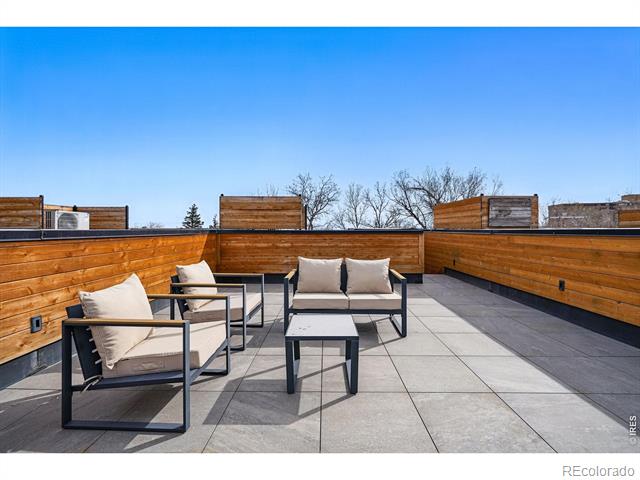 1916 23rd Street Unit: 6