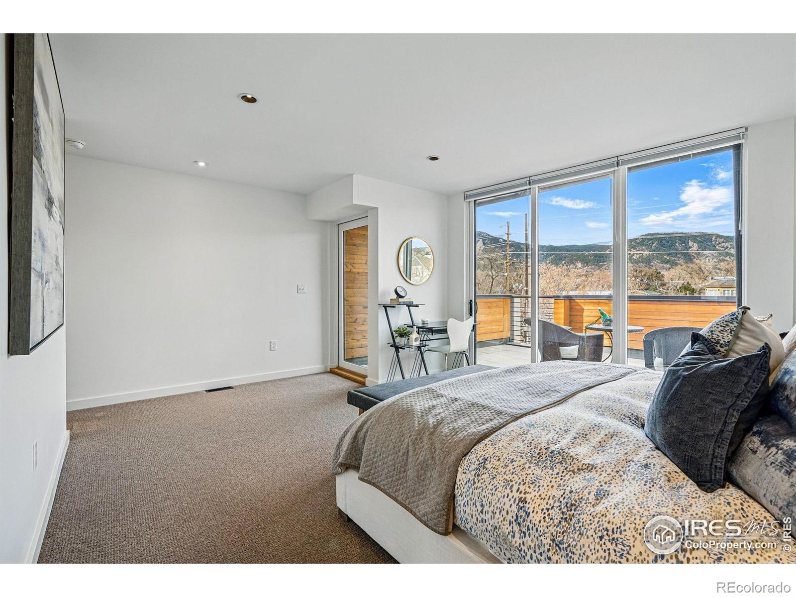 1916 23rd Street Unit: 6