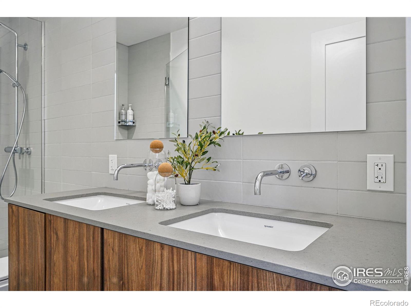 1916 23rd Street Unit: 6