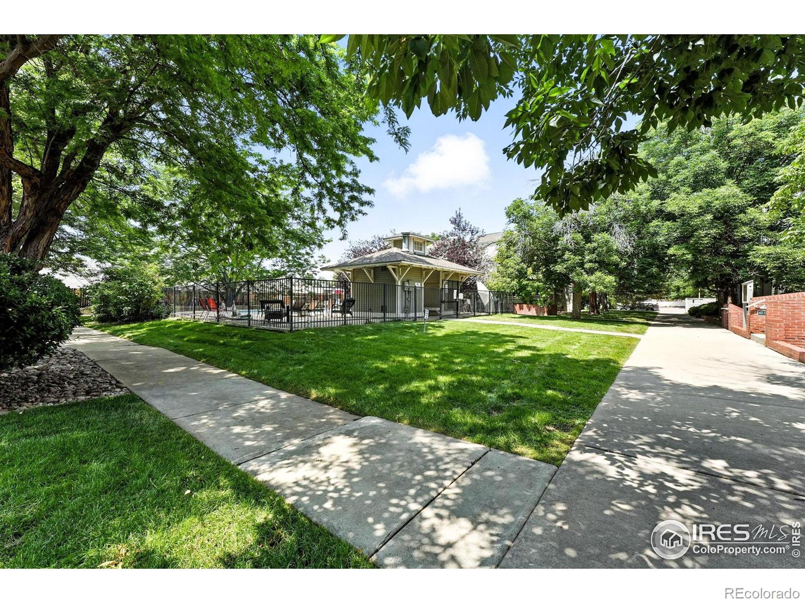 3077 29th Street Unit: 105