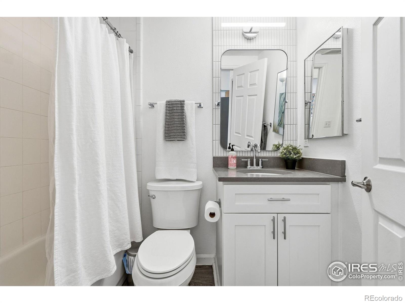 3077 29th Street Unit: 105