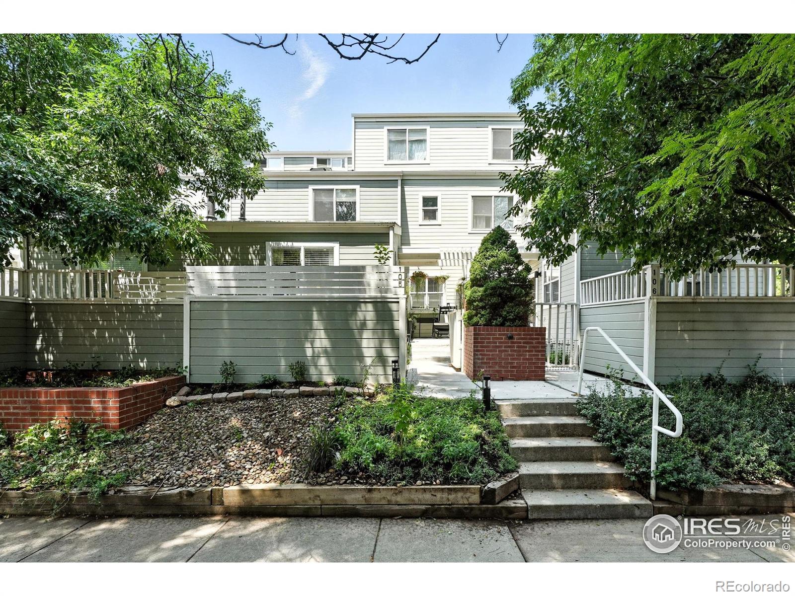 3077 29th Street Unit: 105