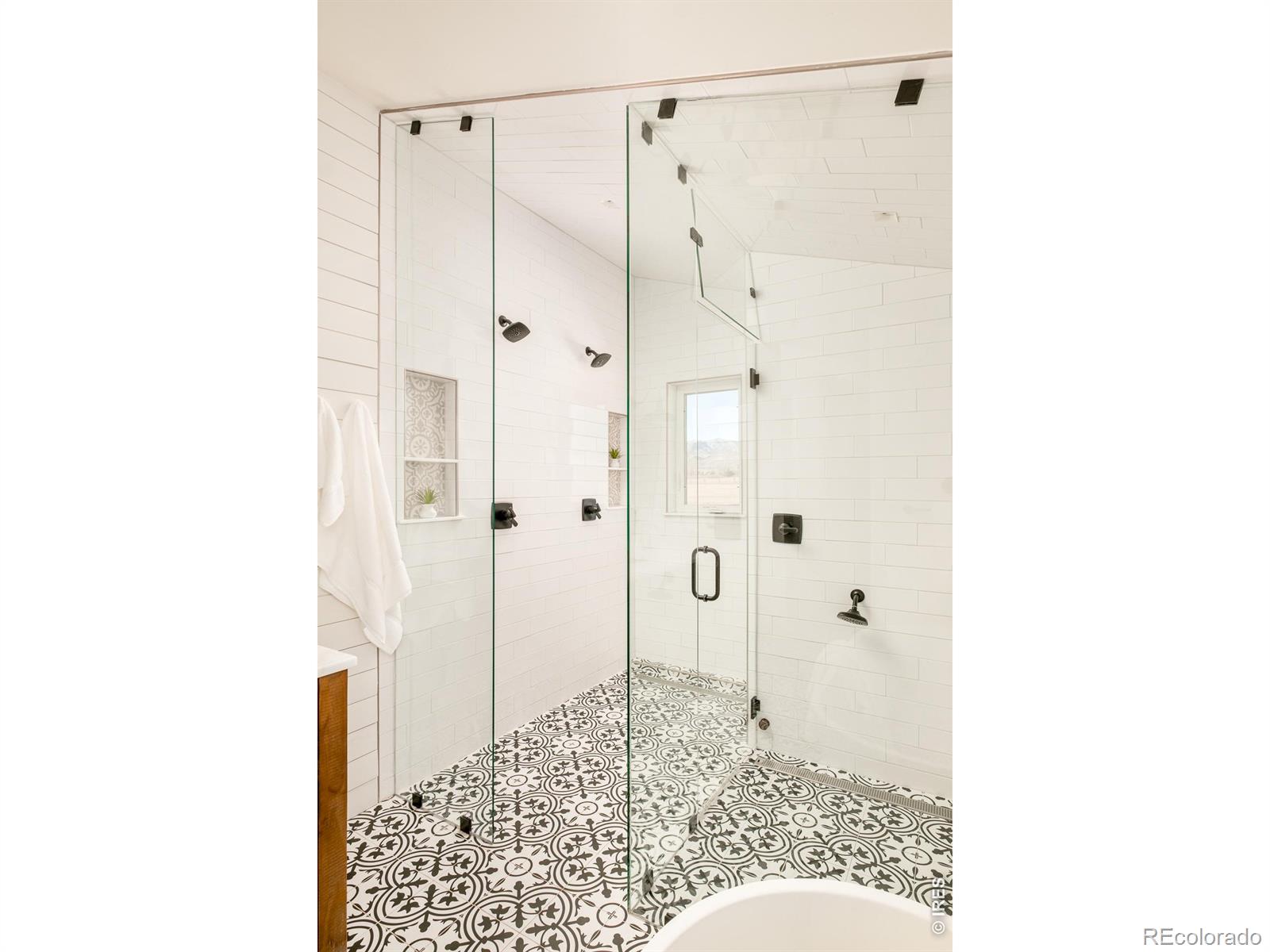5336 Caribou Springs Trail