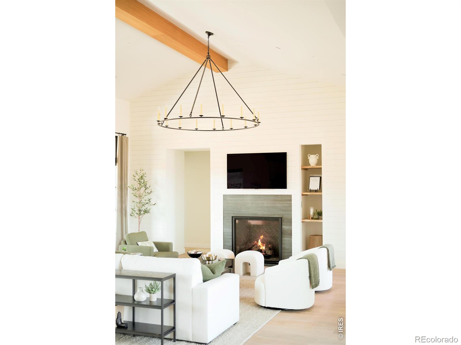 5336 Caribou Springs Trail