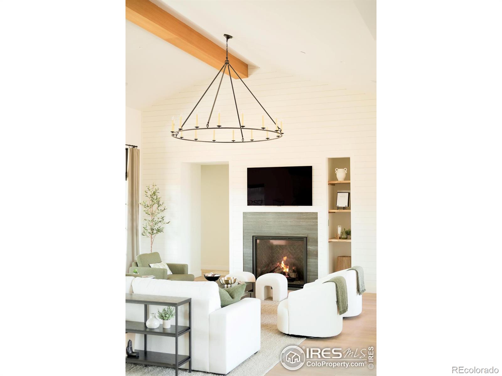 5336 Caribou Springs Trail