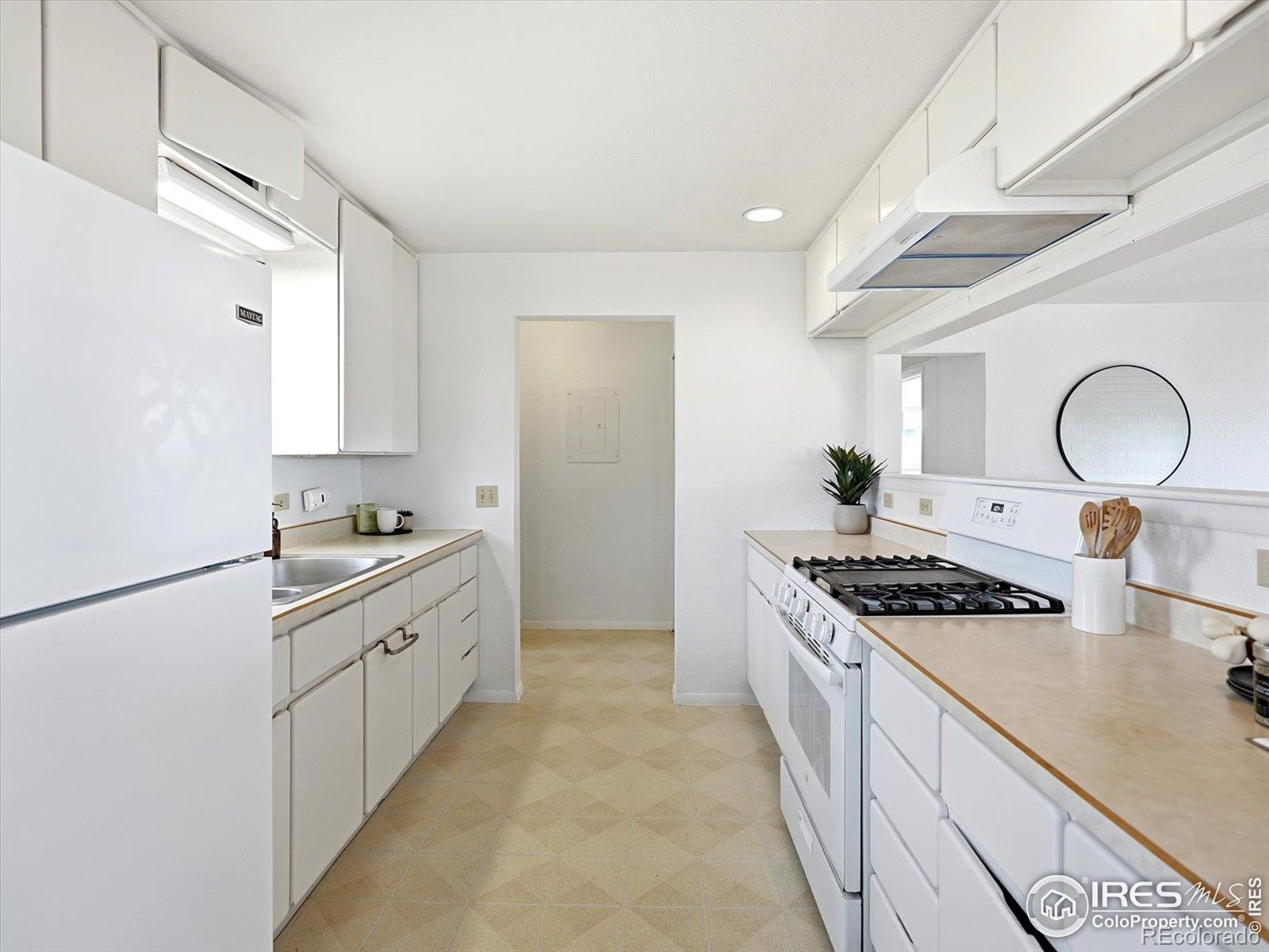 6215 Baseline Road