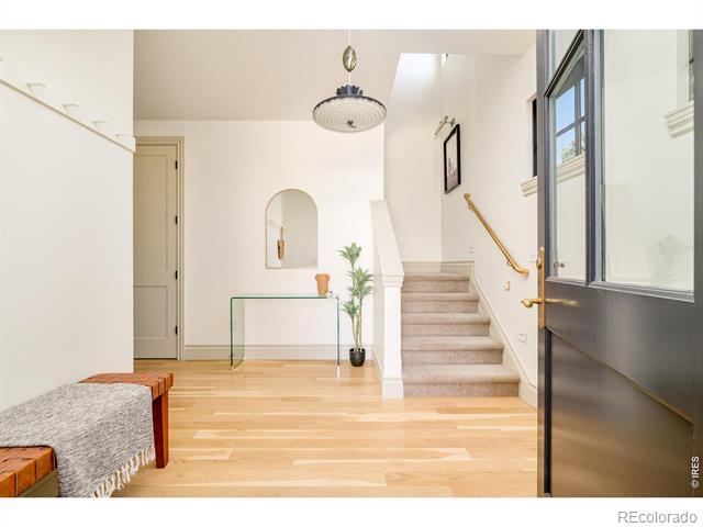 409 Pierce Street