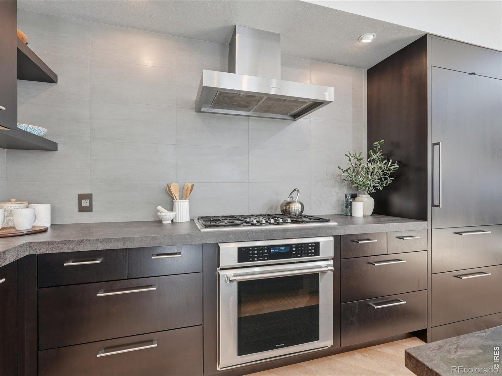 2336 Spruce Street Unit: 5