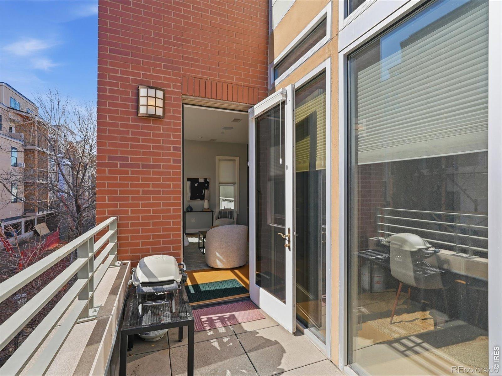 2336 Spruce Street Unit: 5