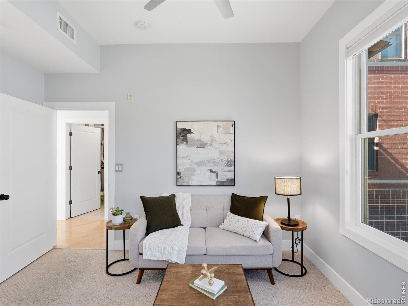 2336 Spruce Street Unit: 5