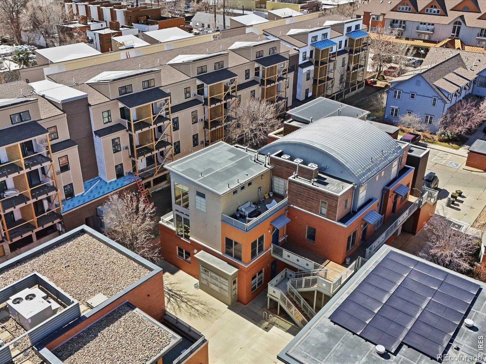 2336 Spruce Street Unit: 5