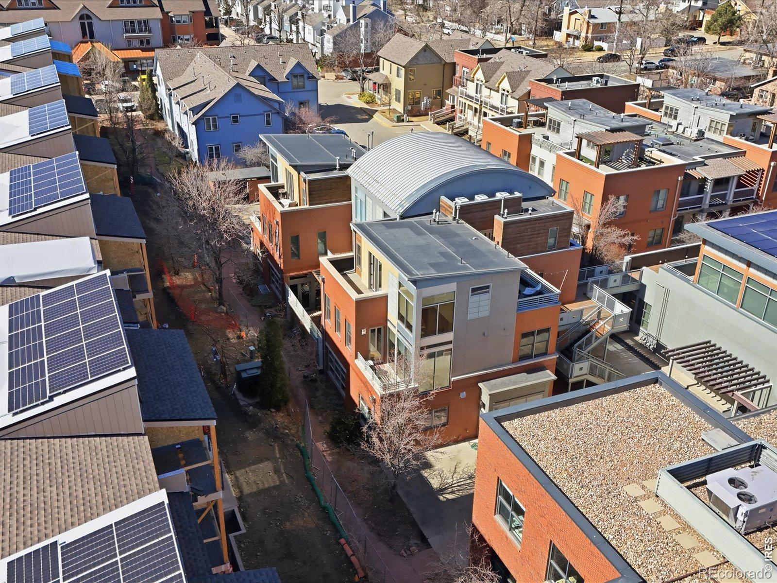 2336 Spruce Street Unit: 5