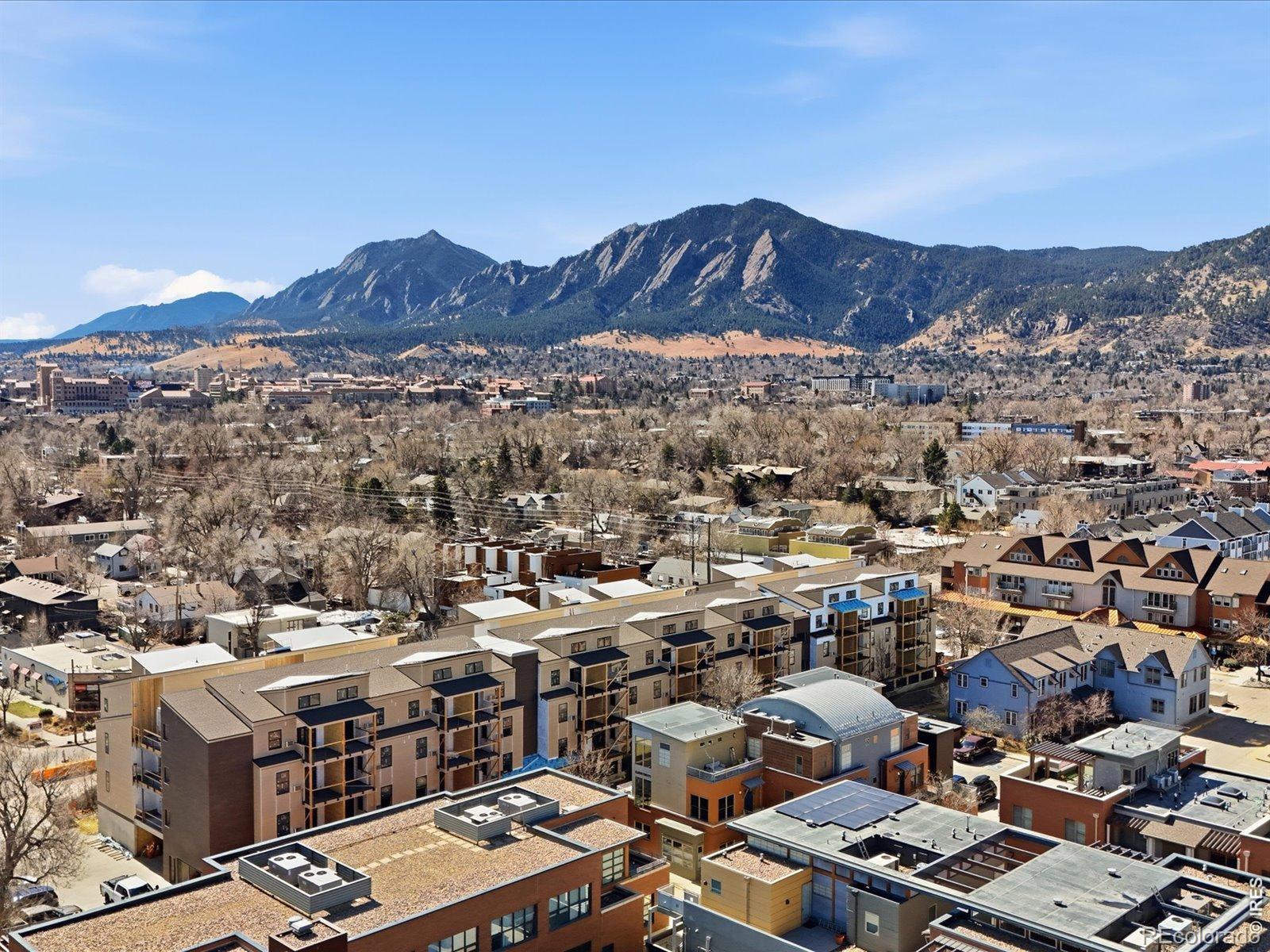2336 Spruce Street Unit: 5