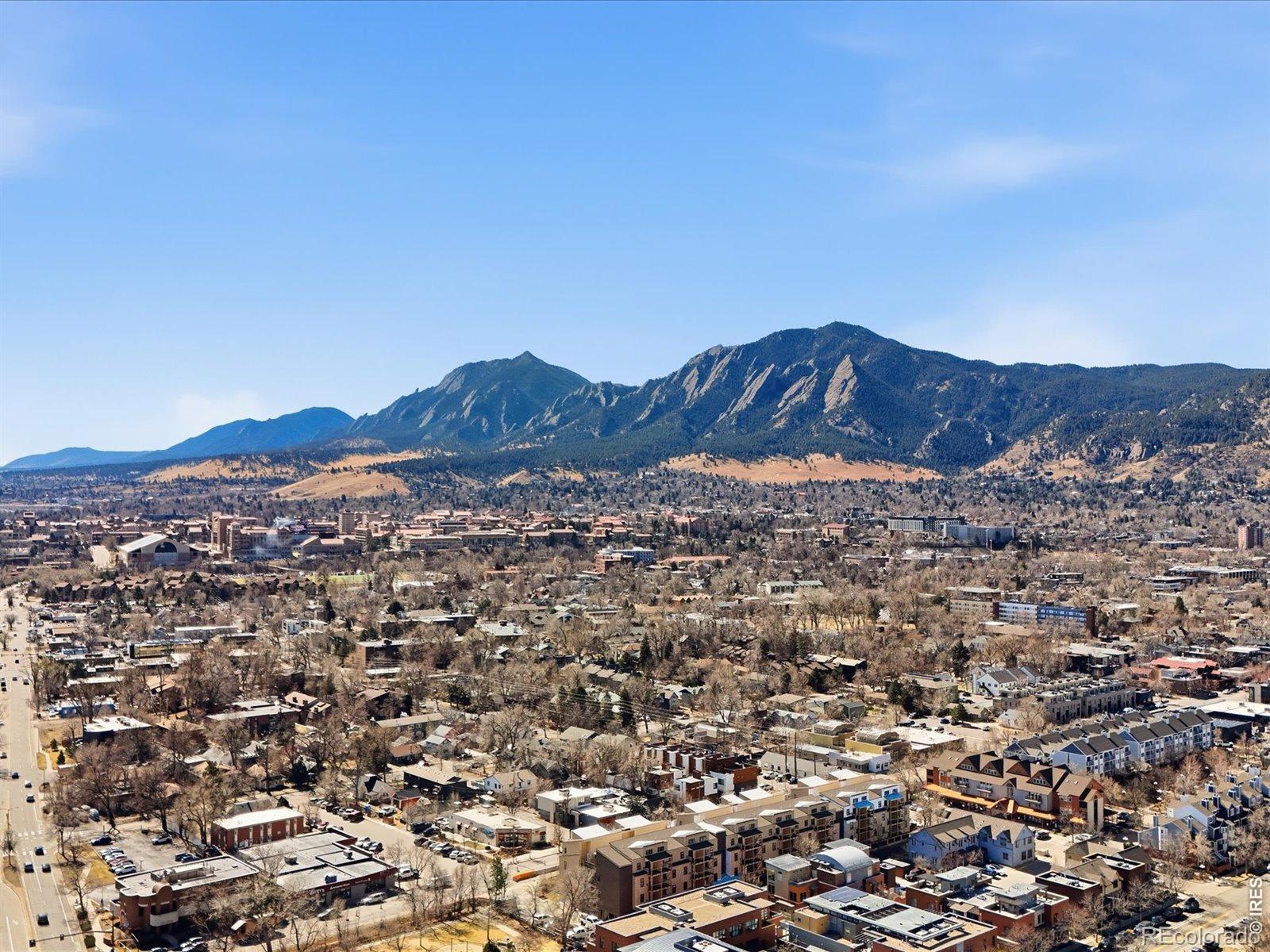 2336 Spruce Street Unit: 5