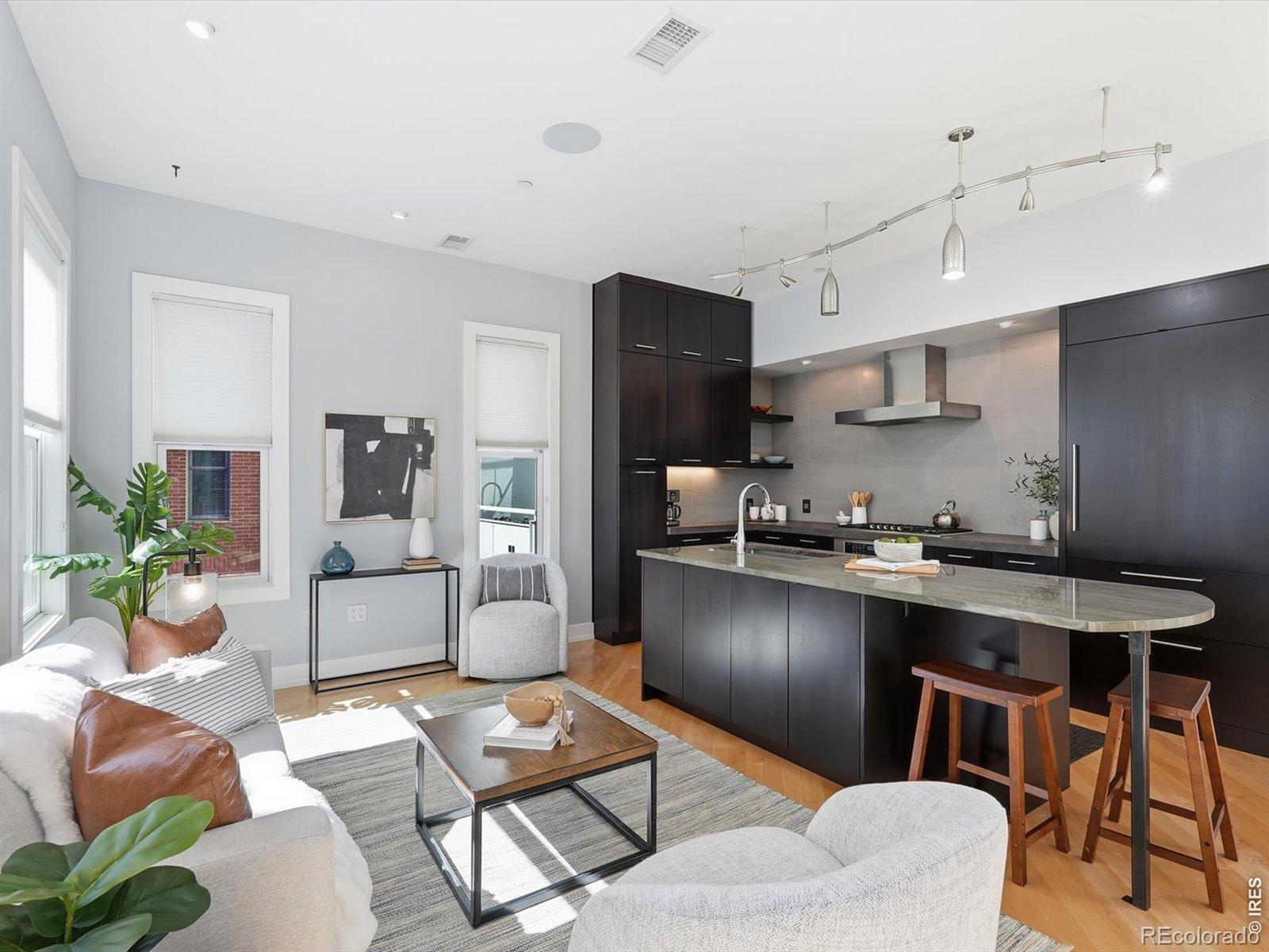 2336 Spruce Street Unit: 5