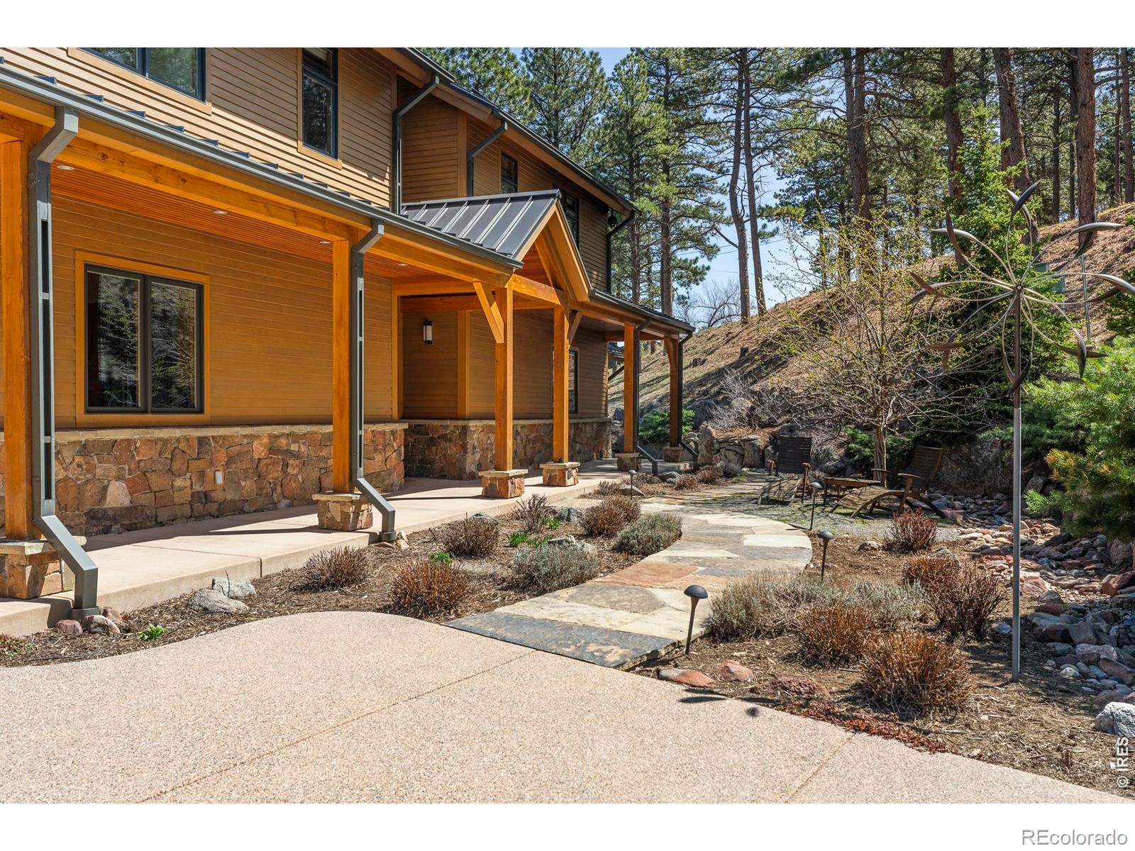 1472 Timber Lane