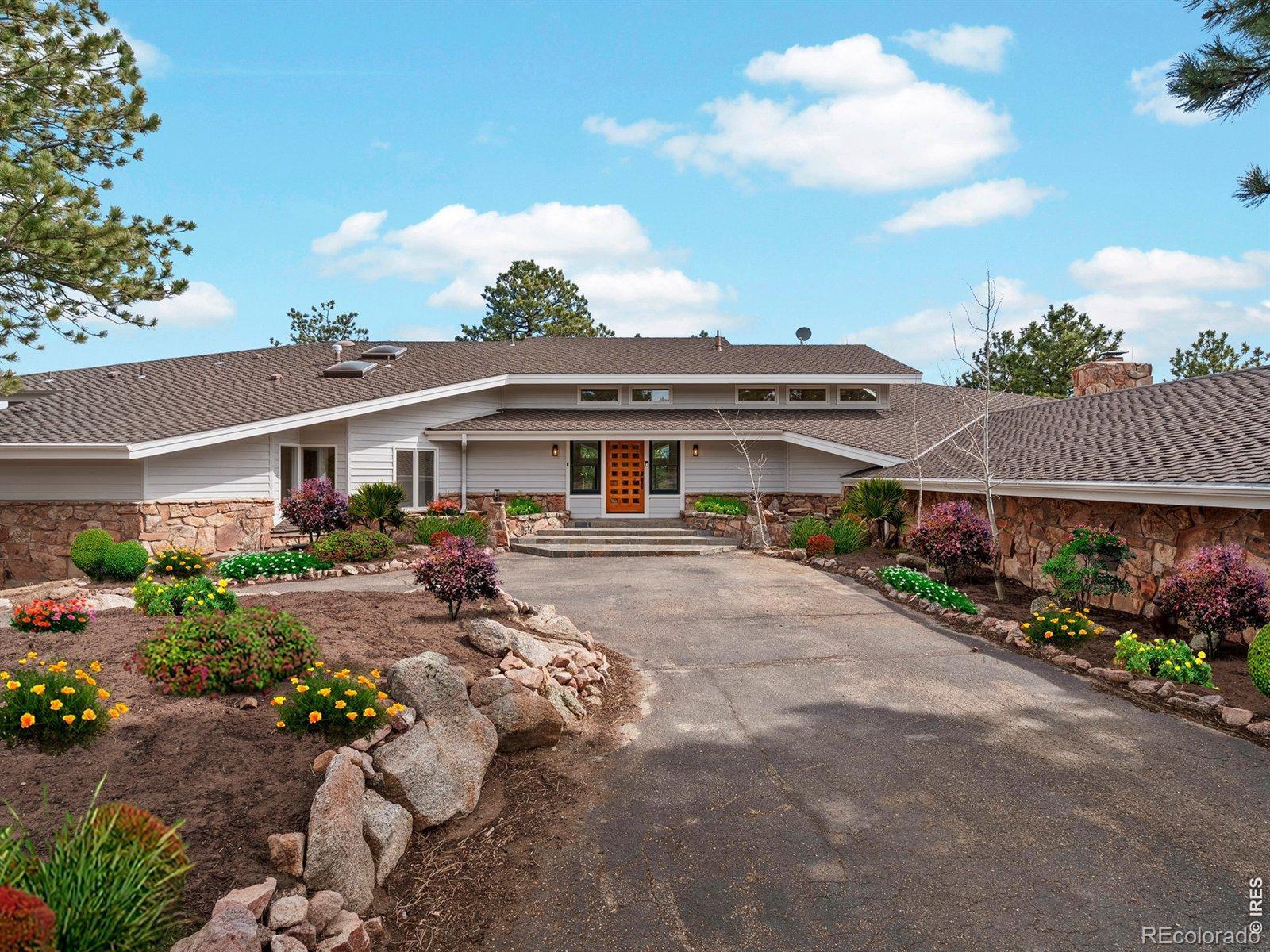 4300 Sunshine Canyon Drive