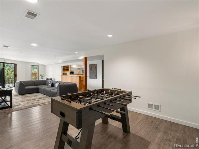 4300 Sunshine Canyon Drive