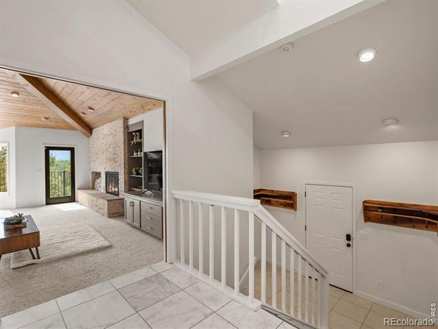 4300 Sunshine Canyon Drive