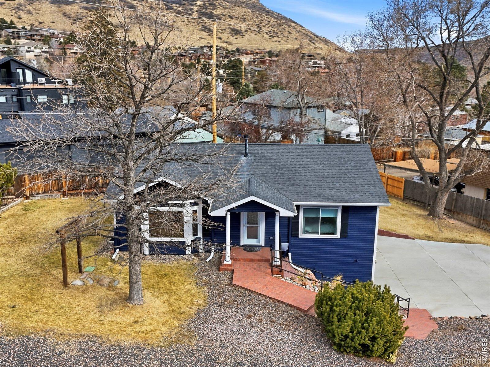 401 N Columbine Street