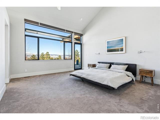635 Paragon Drive