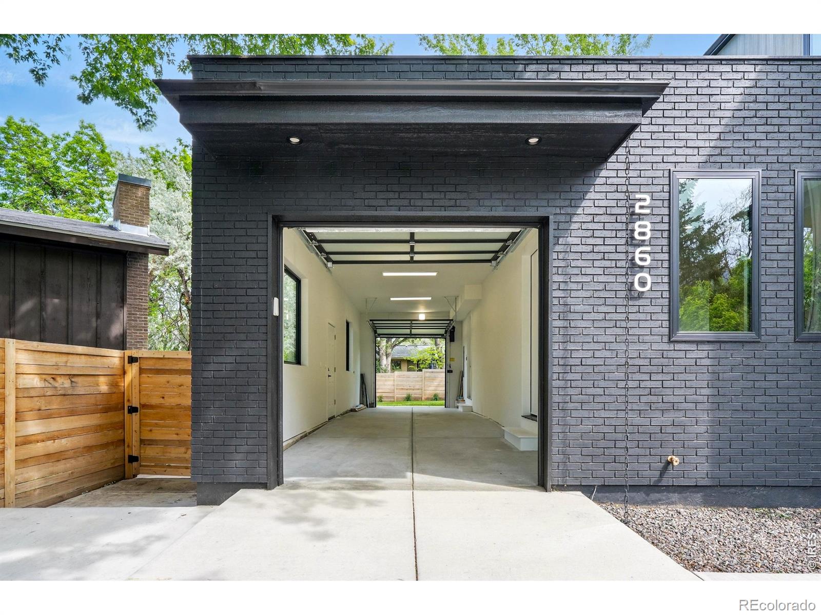 2860 Table Mesa Drive