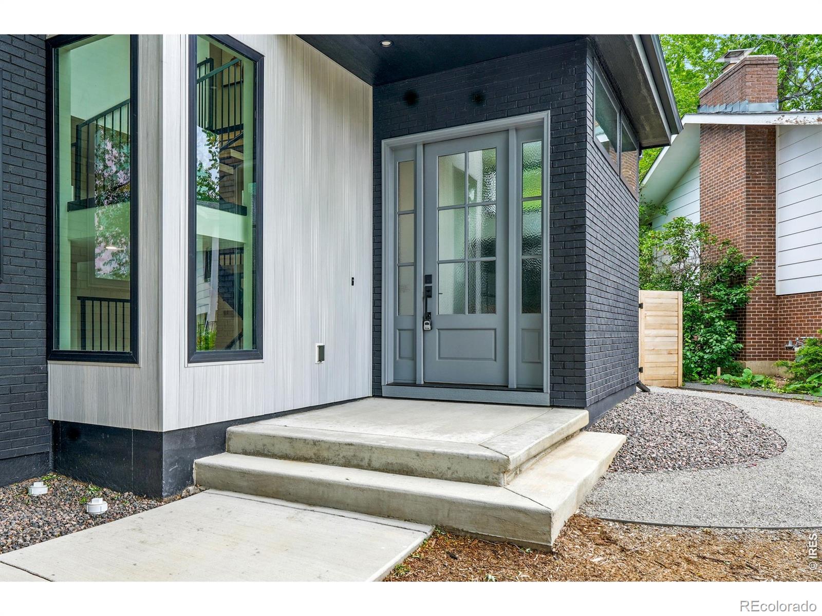 2860 Table Mesa Drive